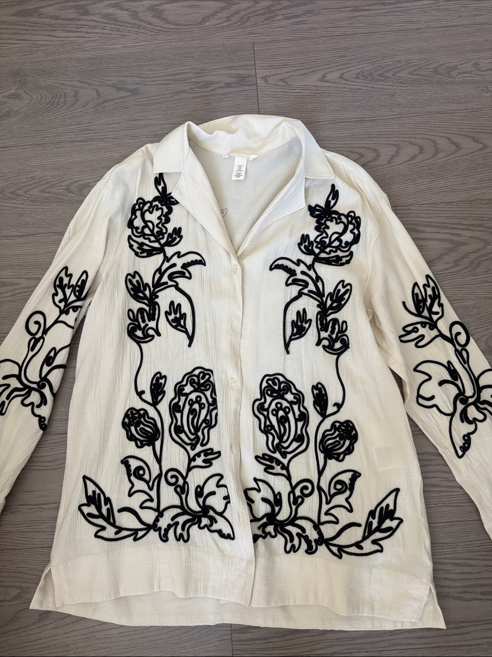 H&M Cream Two-Piece Embroidered Trousers & Shirt Set - Picture 4 of 5